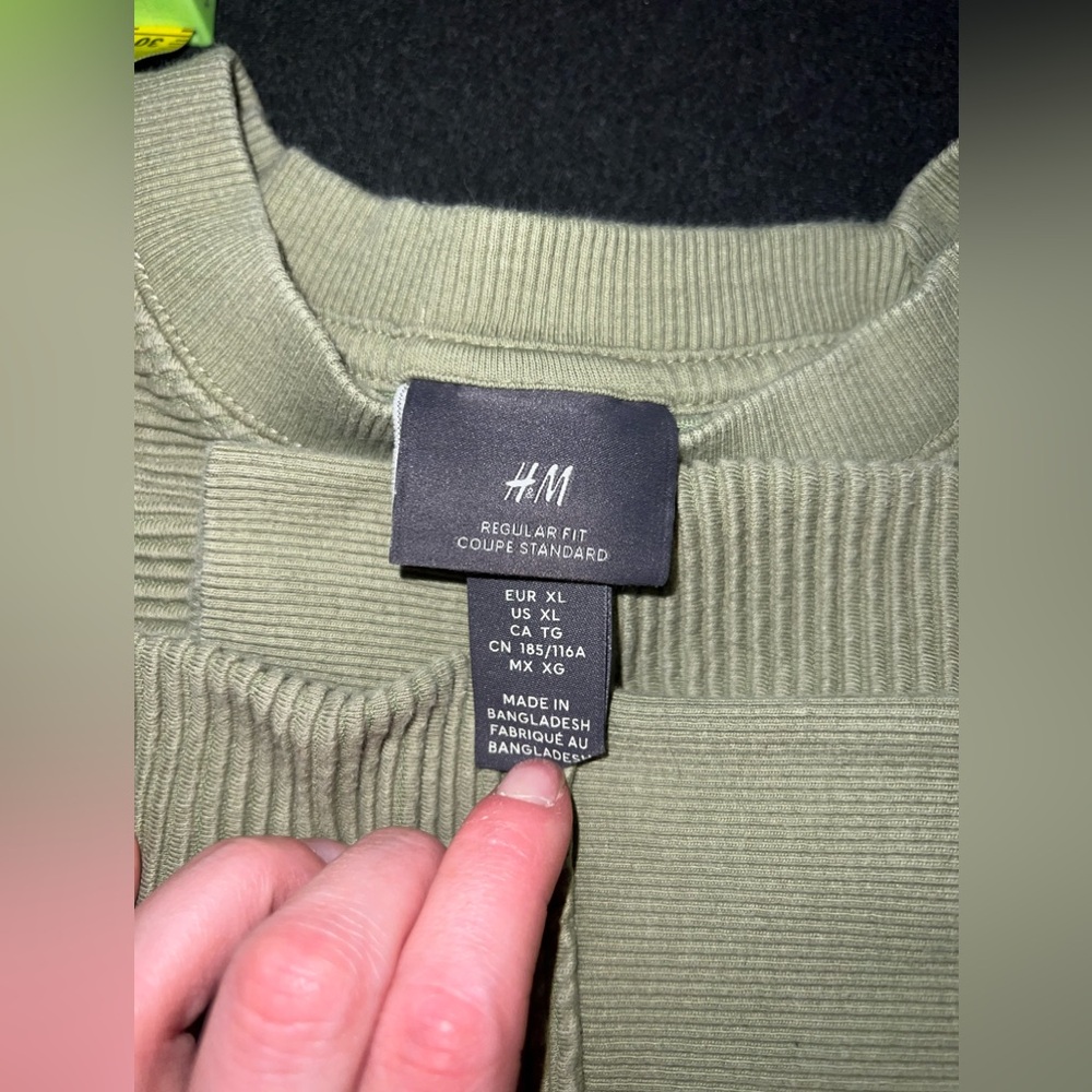 H&M sweatshirt